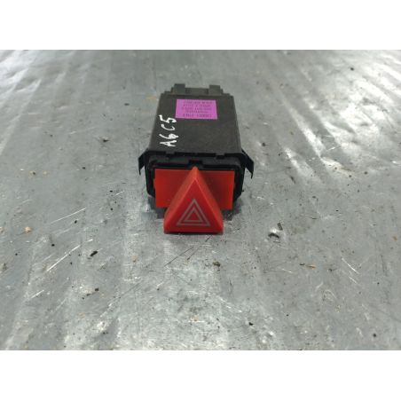 WŁĄCZNIK ŚWIATEŁ AWARYJNYCH AUDI A6 C5 1.9tdi 2000 4B0941509C 