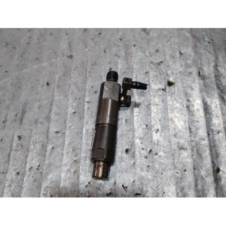 WTRYSK RENAULT MASTER II 2.5 D 2000 KBE58S8 