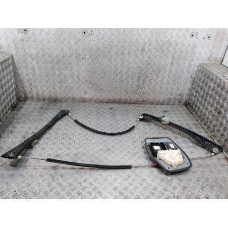 PODNOŚNIK SZYBY PRAWY PRZÓD VW GOLF V 1.4 16V 2004 1K0959792C 