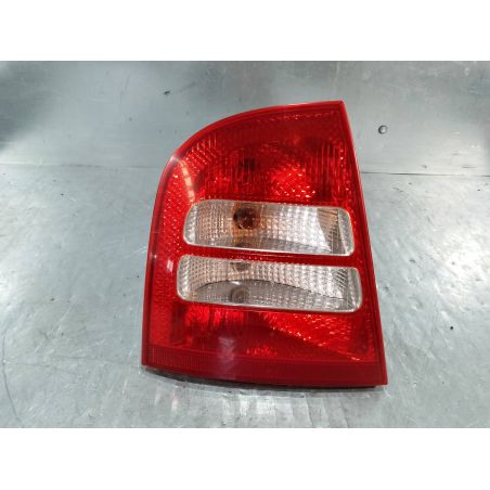 LAMPA TYLNA LEWA SKODA OCTAVIA I LIFT 1.4 16V 2004 1U6945095 