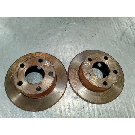 TARCZE HAMULCOWE TYŁ VW PASSAT B5 1.8 20V 1998 