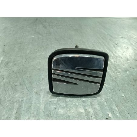 KLAMKA KLAPY SEAT LEON I 1.4 2000 