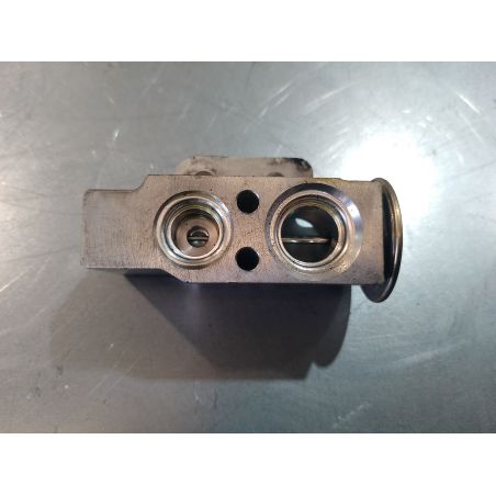 ZAWÓR ROZPRĘŻNY KLIMATYZACJI AUDI A3 ( 8P1 ) 2.0 TDI 2004 1K1820103 