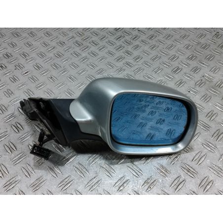 LUSTERKO PRAWE AUDI  A3 8L 1.9 TDI 1999 