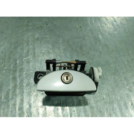 KLAMKA KLAPY MERCEDES-BENZ KLASA A W168 1.9 2003 A1687400793 