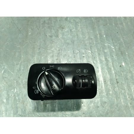 WŁĄCZNIK ŚWIATEŁ SEAT IBIZA II 1.4 MPI 2000 6K1941531AL 