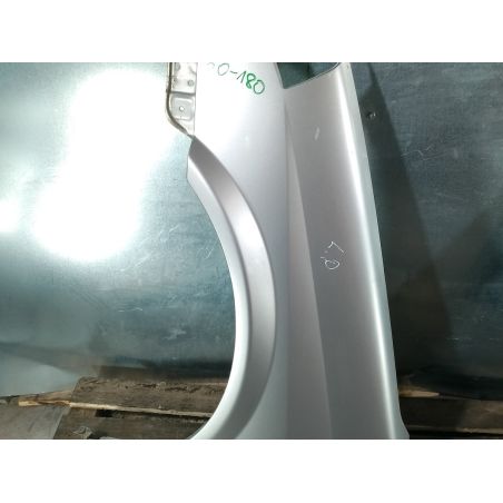 BŁOTNIK LEWY PRZÓD NISSAN PRIMERA P12 ( 03-07 ) 2.0 16V 2003 