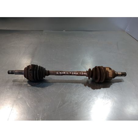 PÓŁOŚ LEWA PRZÓD TOYOTA YARIS VERSO 1.3 16V 2001 