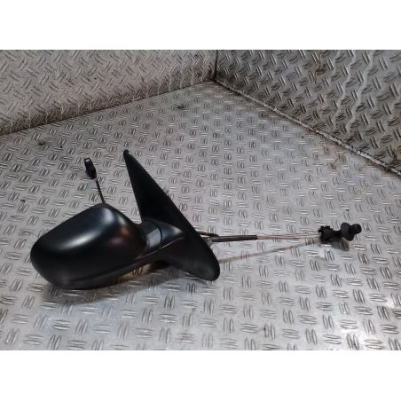 LUSTERKO PRAWE SEAT IBIZA II 1.4 B 1997 