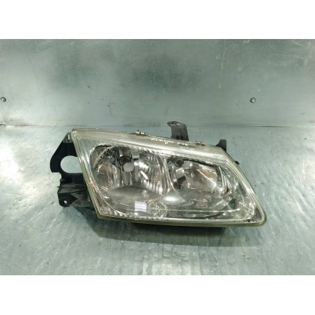 LAMPA PRAWA PRZÓD NISSAN ALMERA N16 1.5 16V 2000 26010BN011 