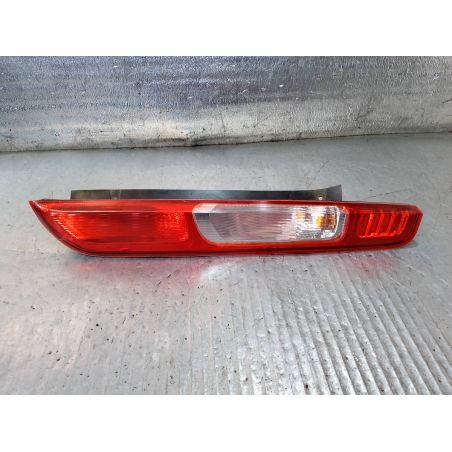LAMPA TYLNA PRAWA FORD FOCUS II 1.6 16V 2005 