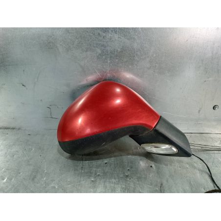 LUSTERKO PRAWE PEUGEOT 207 1.4 16V 2006 