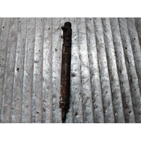 WTRYSKIWACZ KIA CARNIVAL II 2.9 CRDI 2006 