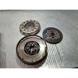 KOŁO DWUMASOWE KOMPLETNE BMW E46 1.920017508409DE                                            