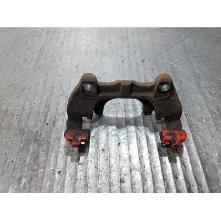 JARZMO ZACISKU PRZEDNIE PRAWE OPEL ASTRA H 1.7 CDTI 2009 