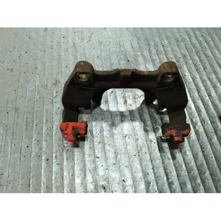 JARZMO ZACISKU PRZEDNIE LEWE OPEL ASTRA H 1.7 CDTI 2009 