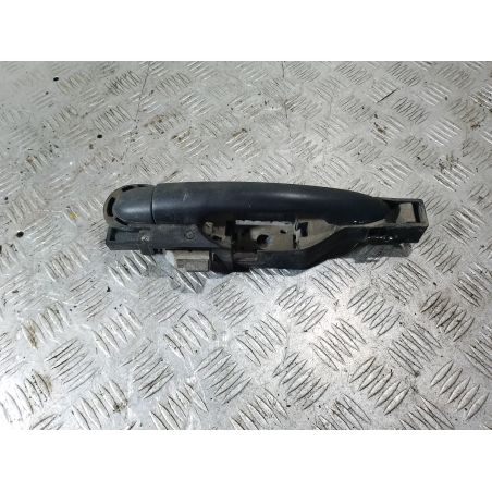KLAMKA ZEWNĘTRZNA PRAWY TYŁ RENAULT CLIO III ( 05-13 ) 1.4 16V 2006 226526 