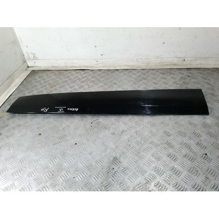 LISTWA DRZWI PRAWY PRZÓD RENAULT SCENIC III ( 09-16 ) 1.9 DCI 2010 801860016R 