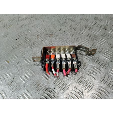 SKRZYNKA BEZPIECZNIKÓW RENAULT SCENIC III ( 09-16 ) 1.9 DCI 2010 