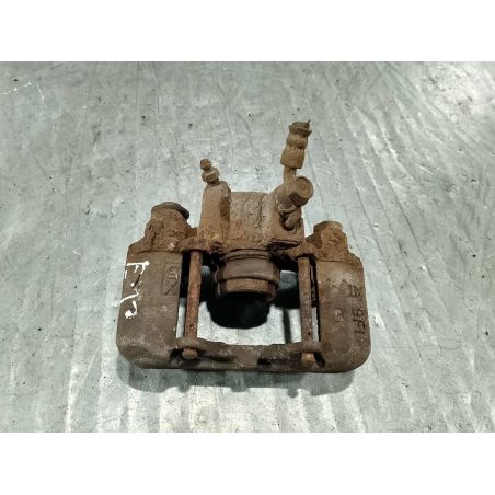 ZACISK HAMULCOWY PRAWY TYŁ TOYOTA COROLLA E12 2.0 D4D 2003 