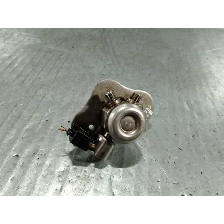 POMPA WYSOKIEGO CIŚNIENIA BMW E90 2.0 16V 2007 7562473   