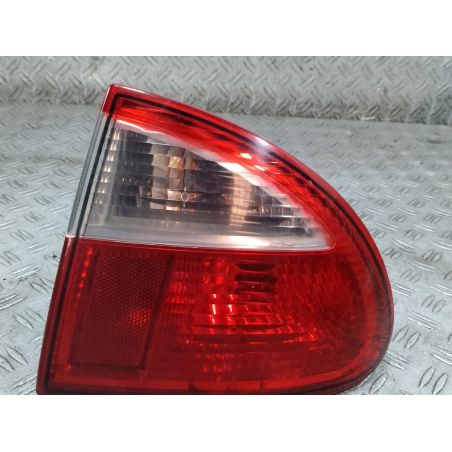 LAMPA TYLNA PRAWA SEAT LEON I 1.6 16V 2002 