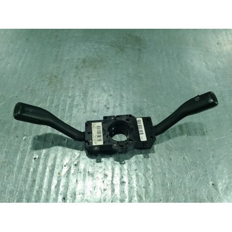 PRZEŁĄCZNIK ZESPOLONY VW PASSAT B5 FL 1.9 TDI 2003 8L0953513G 