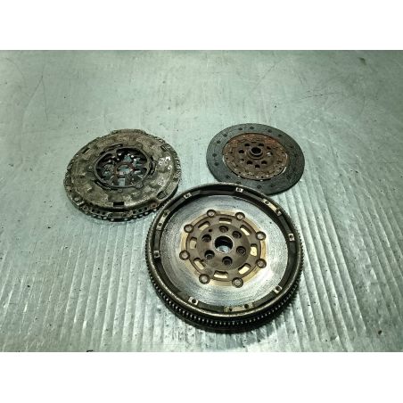 KOŁO DWUMASOWE KOMPLETNE VW PASSAT B6 2.0 FSI 2005 