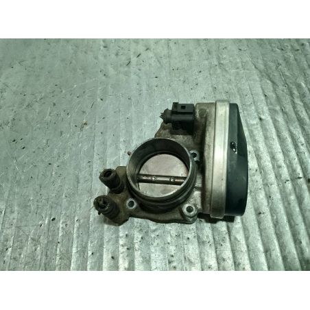 PRZEPUSTNICA VW PASSAT B6 2.0 FSI 2005 06F133062 