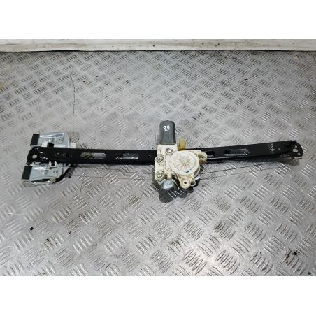 PODNOŚNIK SZYBY PRAWY PRZÓD MERCEDES-BENZ KLASA A W168 1.6 2002 