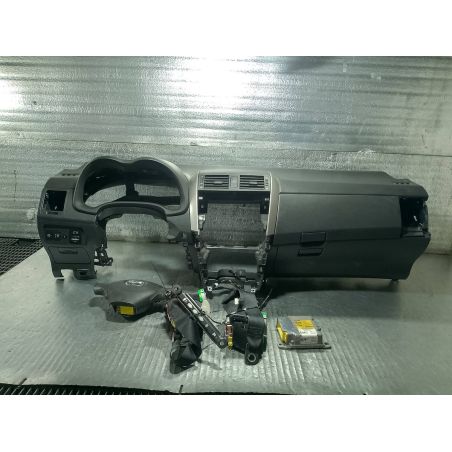 DESKA ROZDZIELCZA,KONSOLA PODUSZKI SENSOR PASY TOYOTA COROLLA X 2006-2013 1.616V VTI 2009 