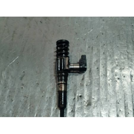 POMPOWTRYSK VW PASSAT B6 2.0 TDI 2005 03G130073D 