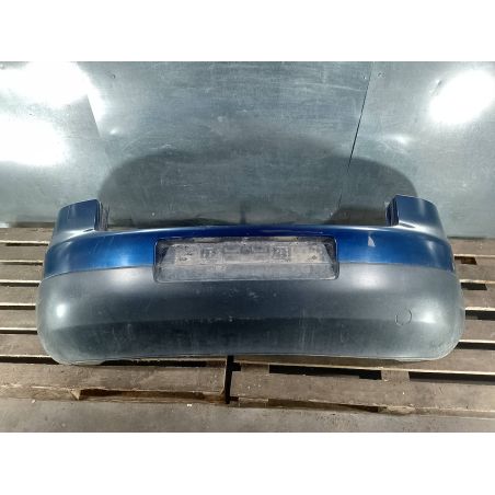 ZDERZAK TYŁ VW GOLF V 1.6  2005 