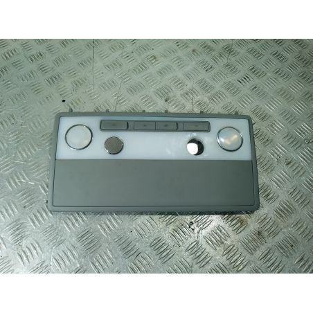 LAMPKA WNĘTRZA VW PHAETON 4.2 2003 3D0947136A 