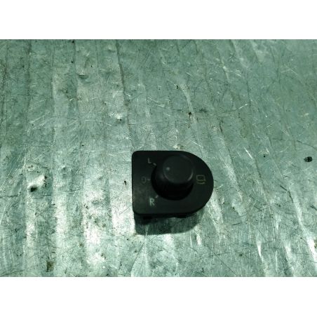 PRZEŁĄCZNIK REGULACJI LUSTEREK VW GOLF IV 1.6 SR 1998 1J1959565C 