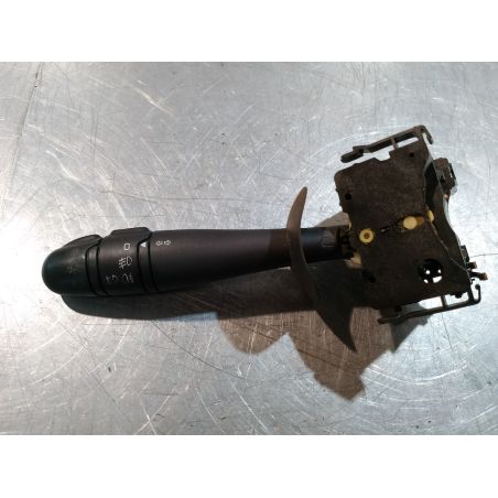 PRZEŁĄCZNIK MANETKA KIERUNKOWSKAZÓW RENAULT LAGUNA II ( 02-07 ) 2.0 16V 2003 8200002461 