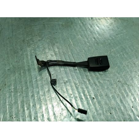 ZAPIĘCIE SPINKA PASA PRAWA VW PASSAT B6 2.0 TDI 2008 1K3857756AK 