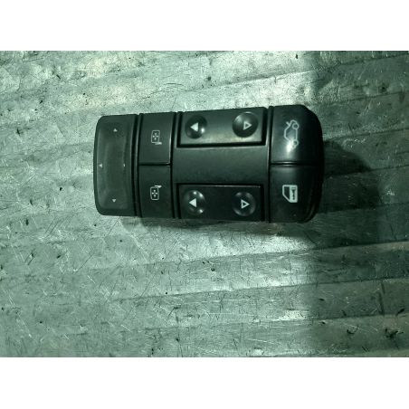 PANEL STEROWANIA SZYB I LUSTEREK OPEL VECTRA C 1.8 2002 687833988  09185952 