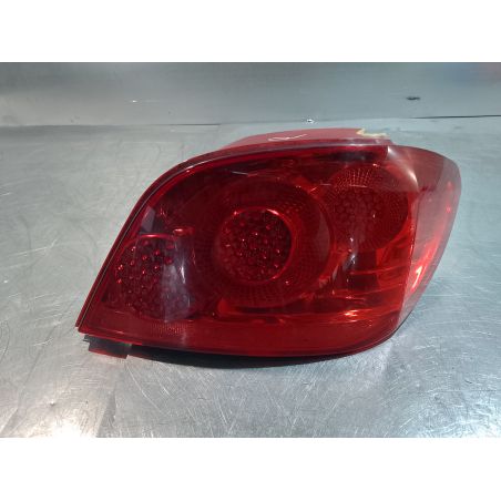 LAMPA TYLNA PRAWA PEUGEOT 307 LIFT 2.0 16V HDI 2005 557674B 