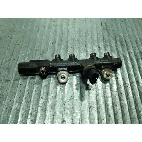 LISTWA WTRYSKOWA RENAULT CLIO IV ( 12- ) 1.5 DCI 90KM 1.5 DCI 2016 H8201157327 