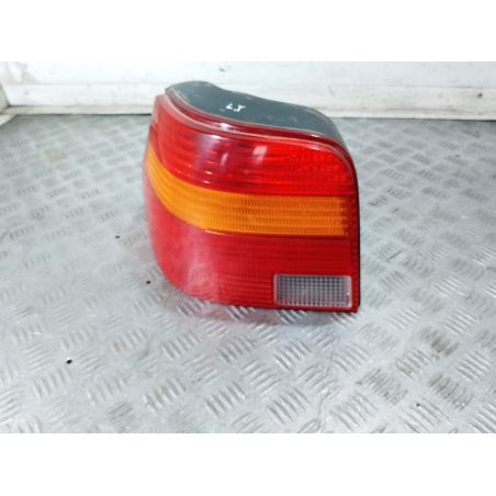 LAMPA TYLNA LEWA VW GOLF IV 1.4 16V 2000 