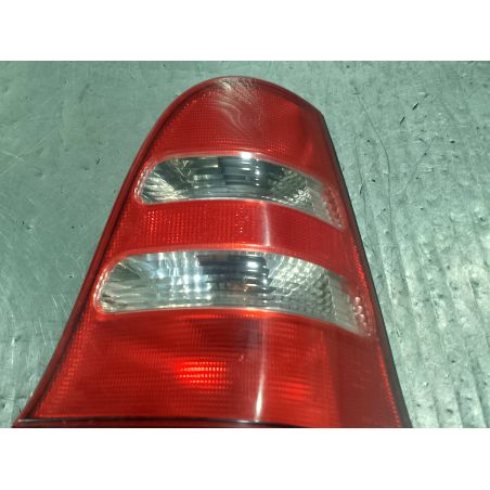 LAMPA TYLNA PRAWA MERCEDES-BENZ KLASA A W168 1.6 2002 