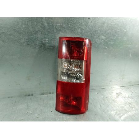 LAMPA TYLNA PRAWA FORD TRANSIT CONNECT 1.8 TDCI 2004 