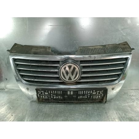 ATRAPA GRILL GRIL VW PASSAT B6 2.0 TDI 2008 