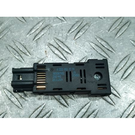 AMPLIFIER ANTENNA MAYBACH X222 6.0 V12 2015 A2229820004 