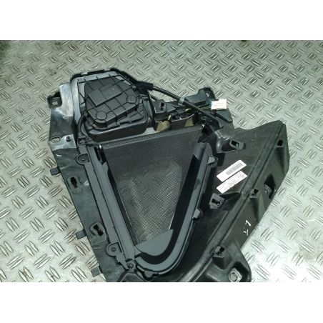 OSŁONA PRZECIWSŁONECZNA LEWY TYŁ MAYBACH X222 6.0 V12 2015 A2228102320 