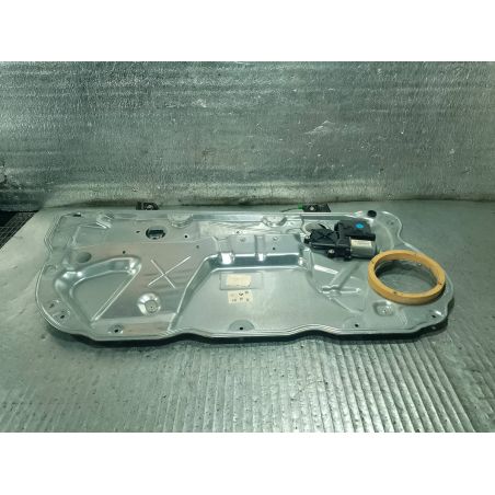 PODNOŚNIK SZYBY LEWY PRZÓD ZE STELAŻEM VW POLO 9N 1.2 12V 2002 6Q3837401H   6Q2959802A 