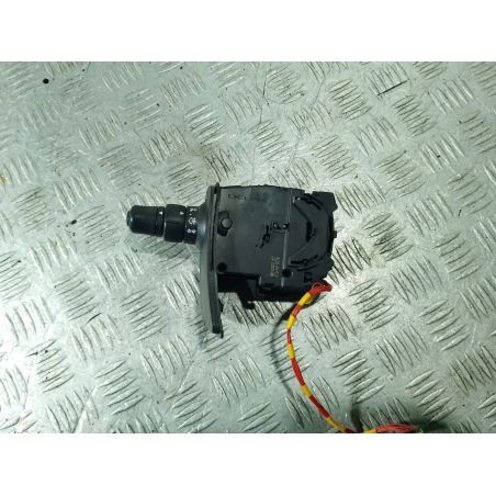 PRZEŁĄCZNIK ŚWIATEŁ RENAULT MODUS 1.5 DCI 2007 88102002 