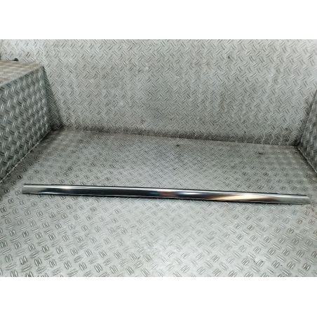 LISTWA ZGARNIAJĄCA DRZWI LEWY TYŁ MAYBACH X222 6.0 V12 2015 