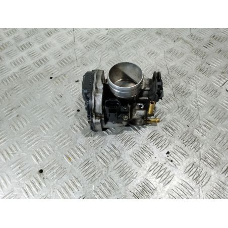 PRZEPUSTNICA SKODA OCTAVIA I 2.0 B 2000 06A133064H 